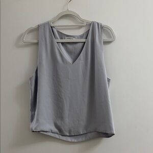 Aritzia v neck top